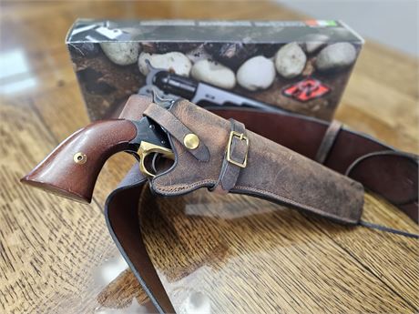 Pietta™ 1858 .44 Remington Revolver black powder replica, with custom holster